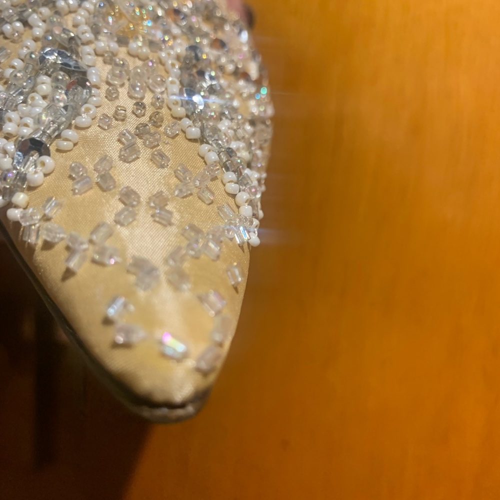 Carlo Fellini beaded slingback heels - Picture 6 of 6